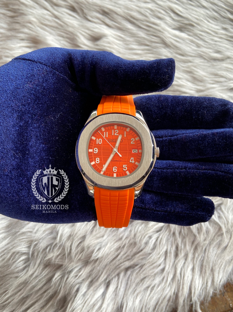 ORANGE AQUANAUT 42