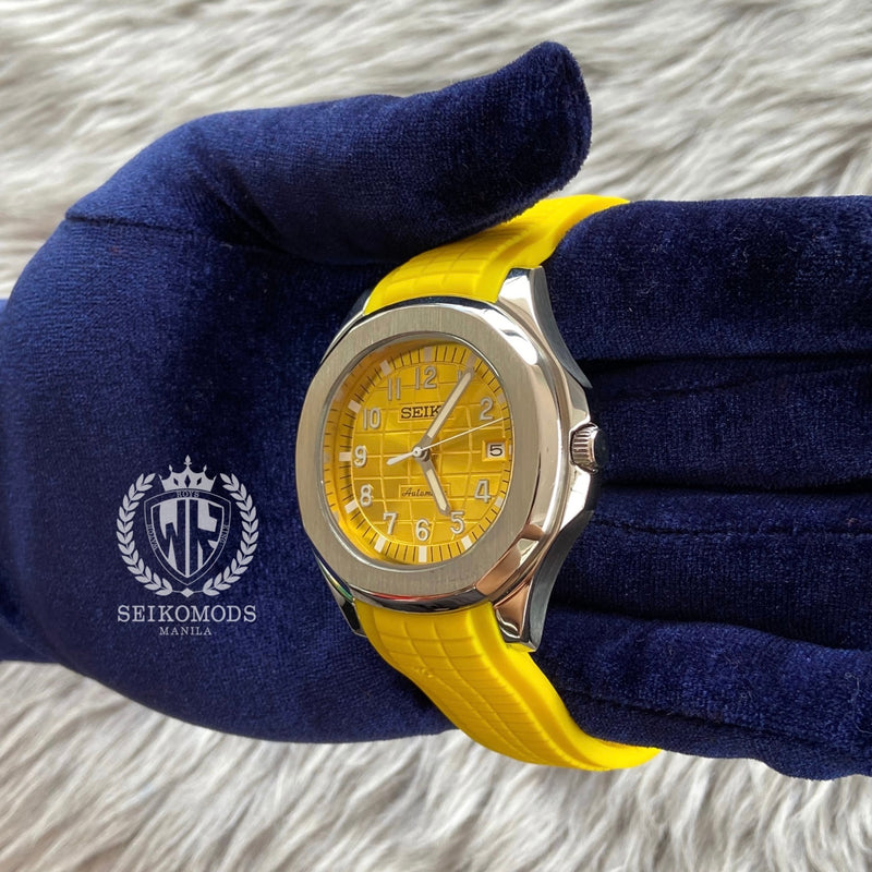 YELLOW AQUANAUT 42