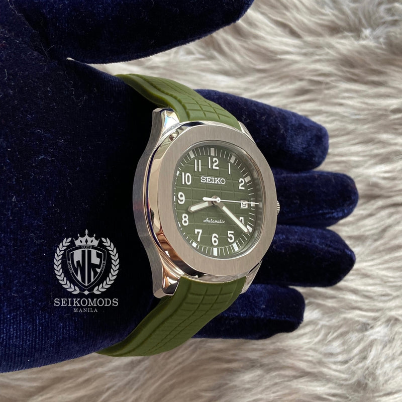 GREEN AQUANAUT 42